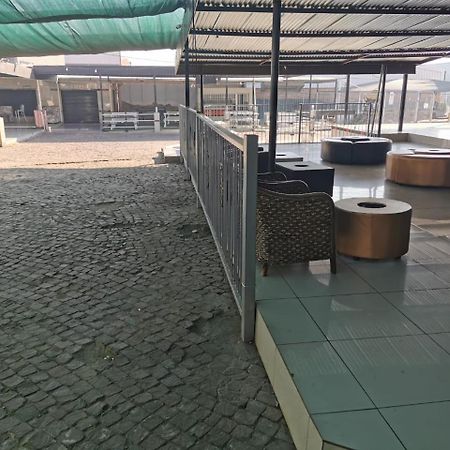 Ebony Guest House Pretoria-Noord Exterior foto